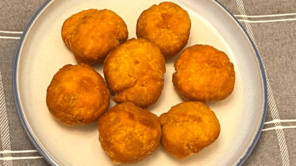 Jamaican Fried Dumpling- MoveYuhHand