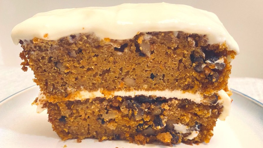 Perfectly Moist and Fluffy Carrot Cake - MoveYuhHand