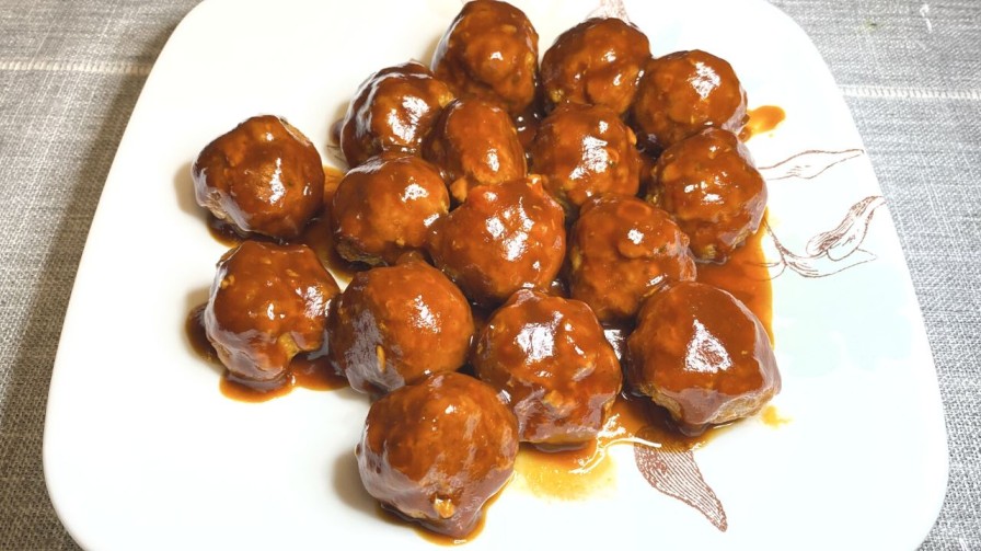 Read more about the article SWEET AND SOUR PORK MEATBALLS